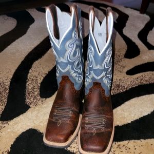 Womens ariat boots